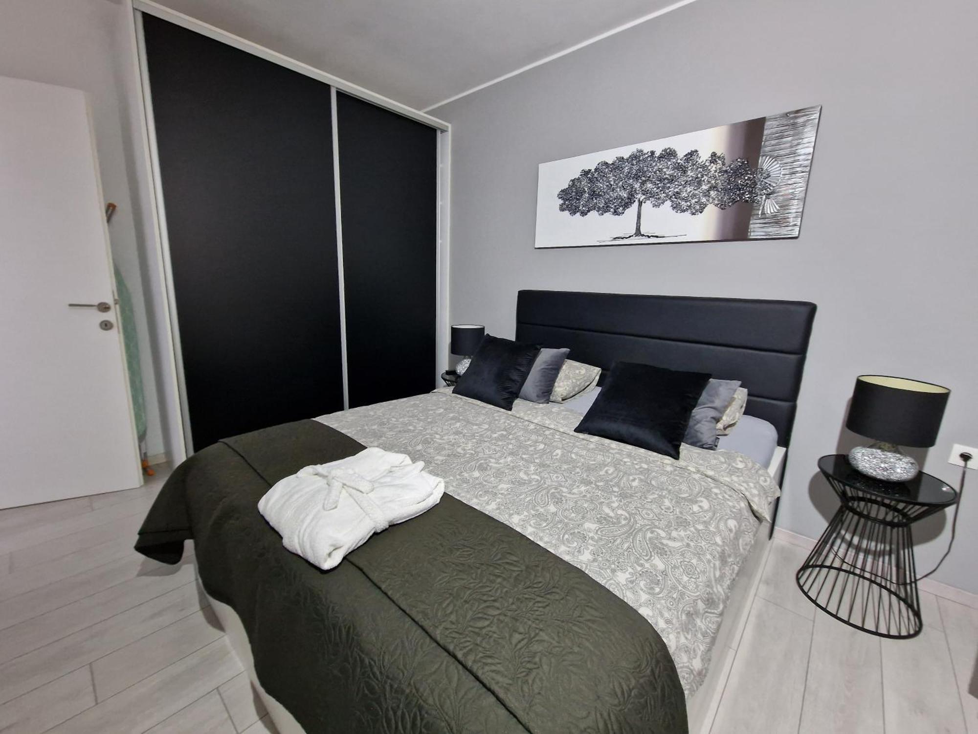 Apartments Slavica Sibenik Exterior photo